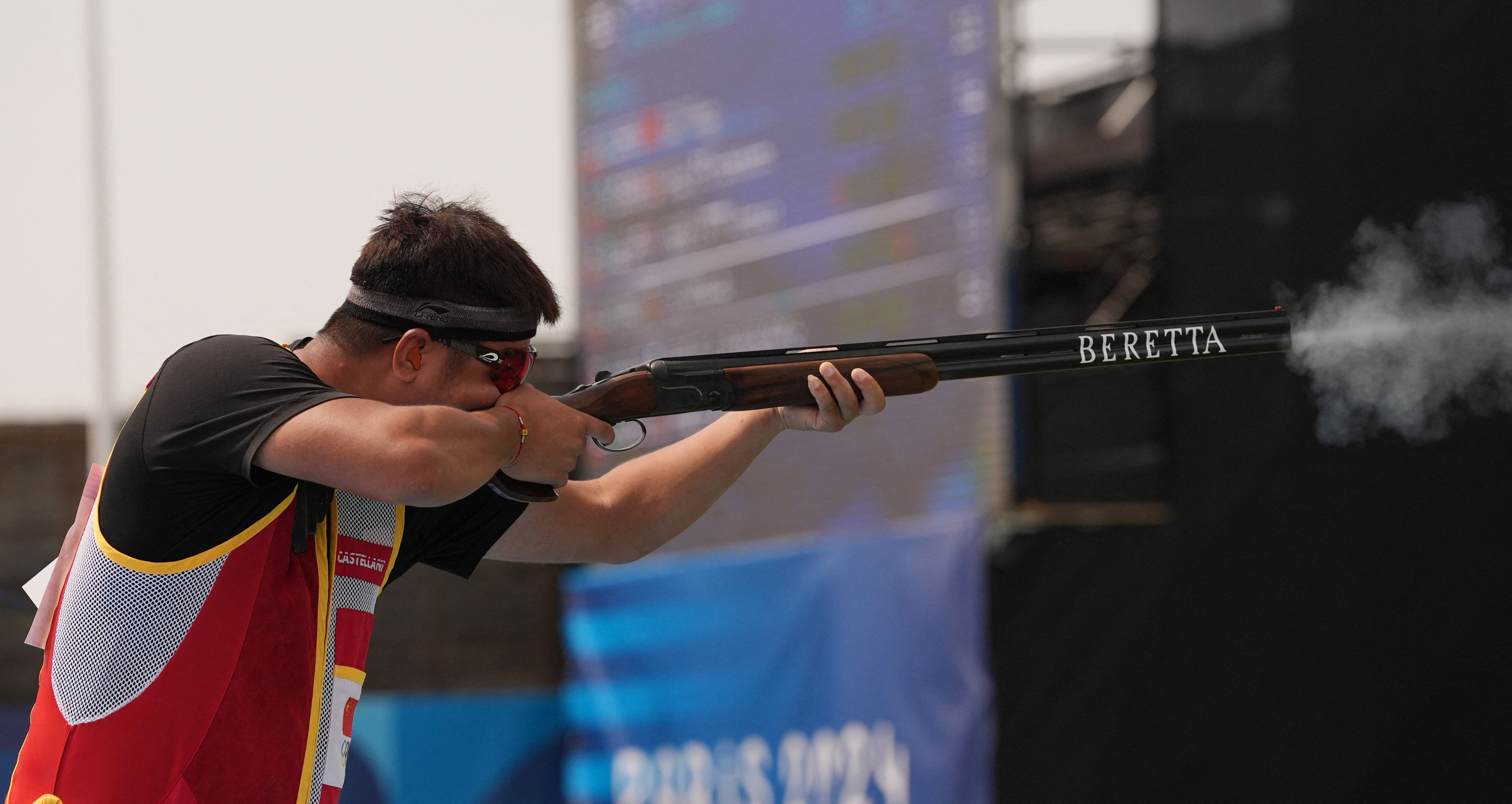 🥈射击男子多向飞碟决赛:中国选手齐迎获得银牌