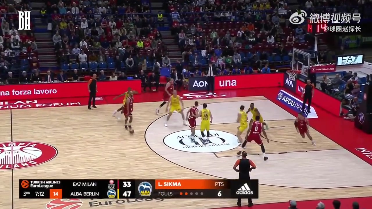 探长:上海男篮对布莱克尼不归很不满 紧急签下得分后卫比利-巴隆