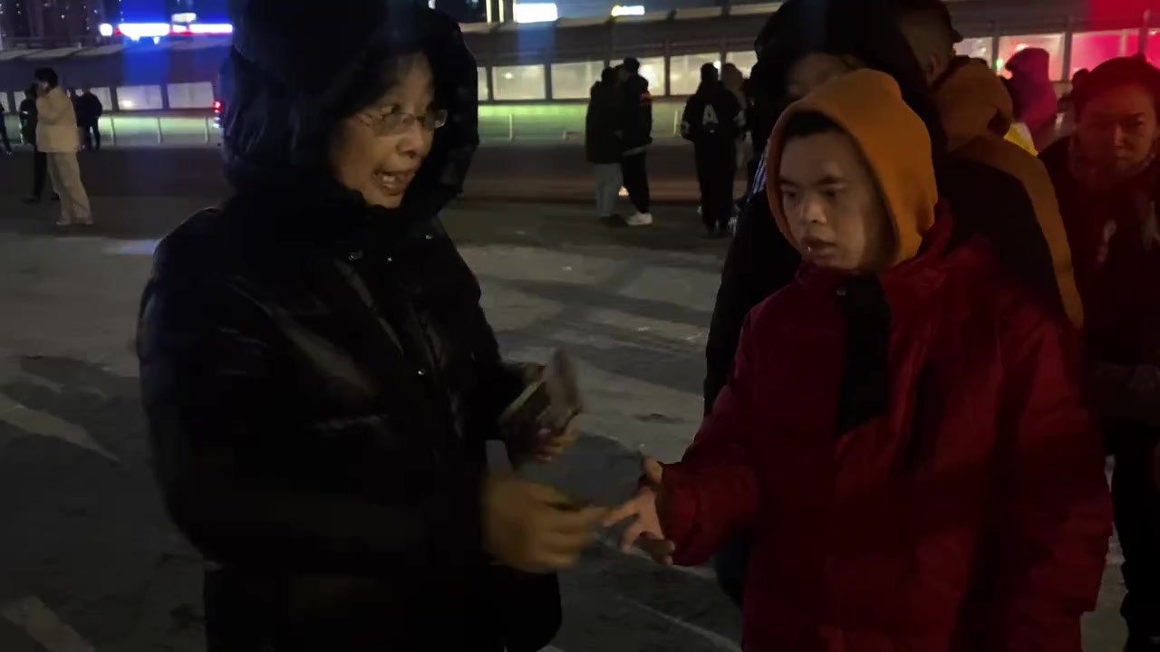 正能量!国际残疾人日我俱乐部邀请残障人士来辽篮主场观看比赛